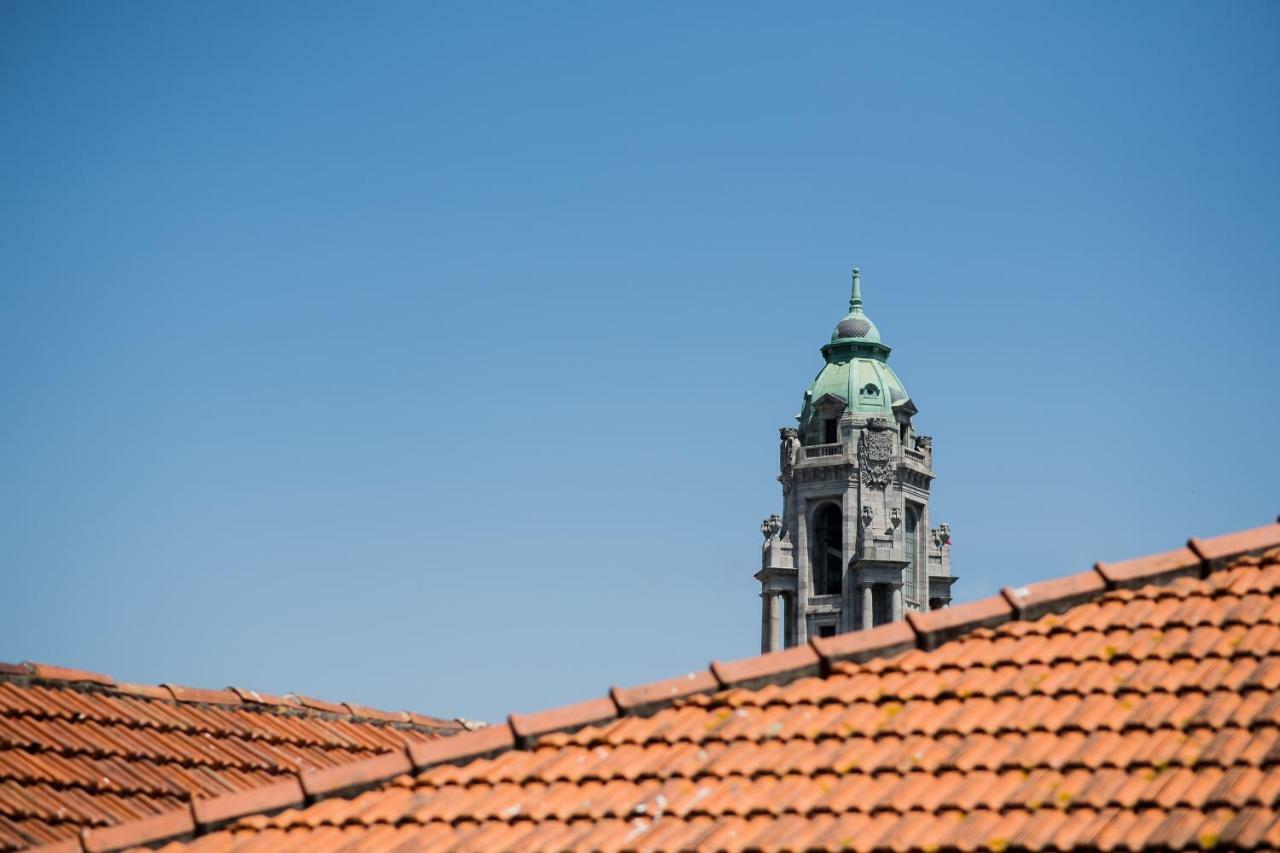 Baixa24 •P2R• Bright Apt In Vibrant Downtown Porto Luaran gambar
